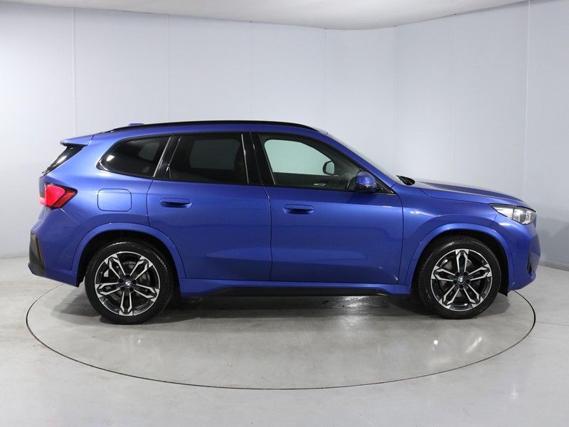 2022 (72) BMW X1 sDrive 20i MHT M Sport 5dr Step Auto 5281137