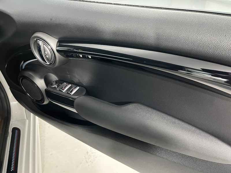 2023 (73) MINI CONVERTIBLE 2.0 Cooper S Sport Premium 2dr 5299780