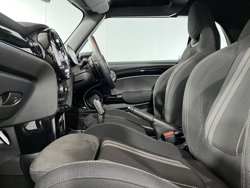 2023 (73) MINI CONVERTIBLE 2.0 Cooper S Sport Premium 2dr 5299795