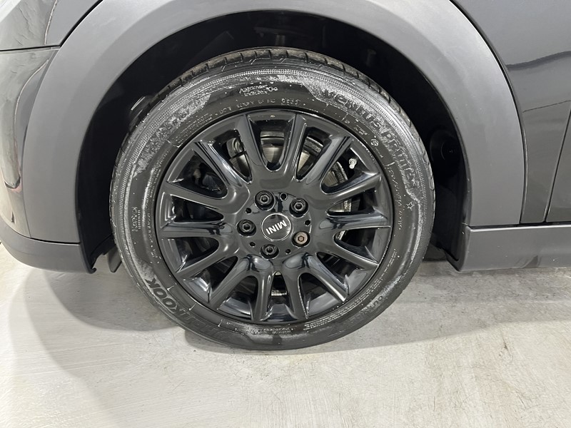 2023 (23) MINI HATCHBACK 1.5 Cooper Classic Premium 5dr Auto 5281196