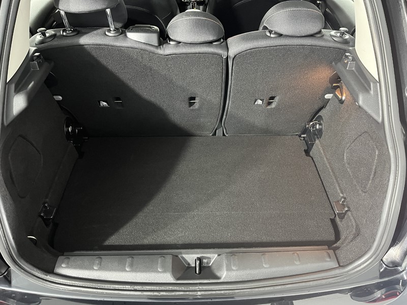 2023 (23) MINI HATCHBACK 1.5 Cooper Classic Premium 5dr Auto 5281195