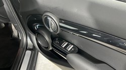 2023 (23) MINI HATCHBACK 1.5 Cooper Classic Premium 5dr Auto 5281201