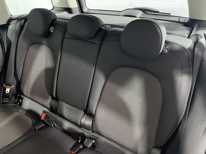 2022 (72) MINI COUNTRYMAN 1.5 Cooper Classic 5dr Auto 5313443