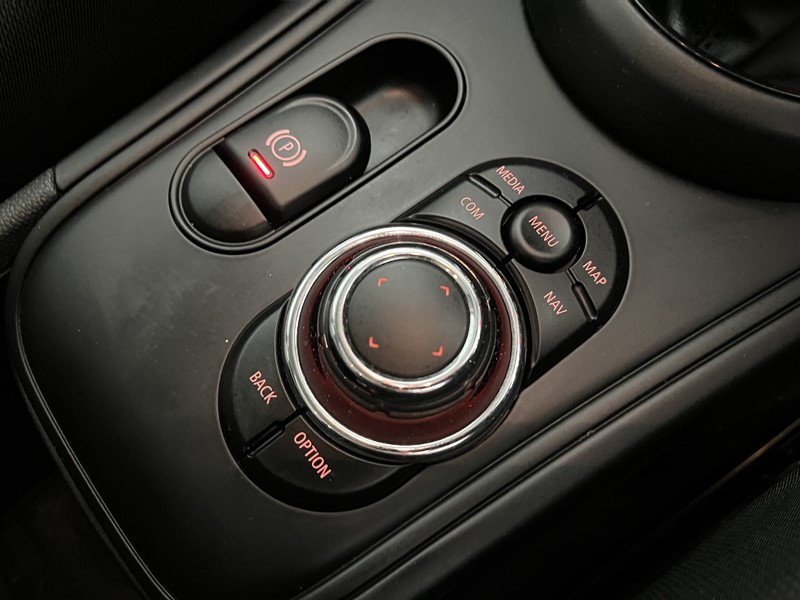 2022 (72) MINI COUNTRYMAN 1.5 Cooper Classic 5dr Auto 5313464