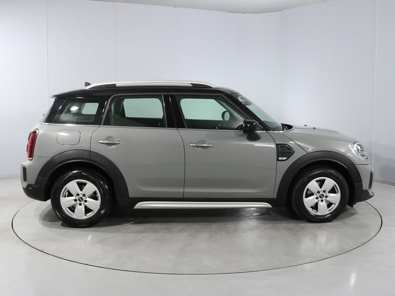 2022 (72) MINI COUNTRYMAN 1.5 Cooper Classic 5dr Auto 5313434