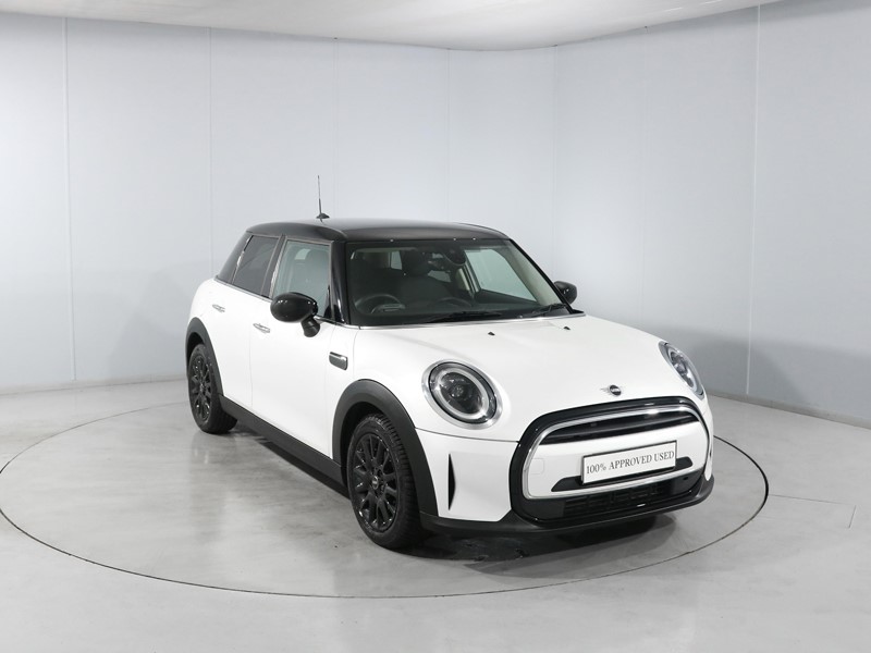 2023 (72) MINI HATCHBACK 1.5 Cooper Classic 5dr Auto