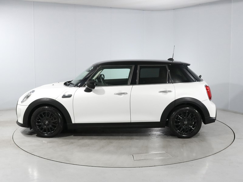 2023 (72) MINI HATCHBACK 1.5 Cooper Classic 5dr Auto 5320099