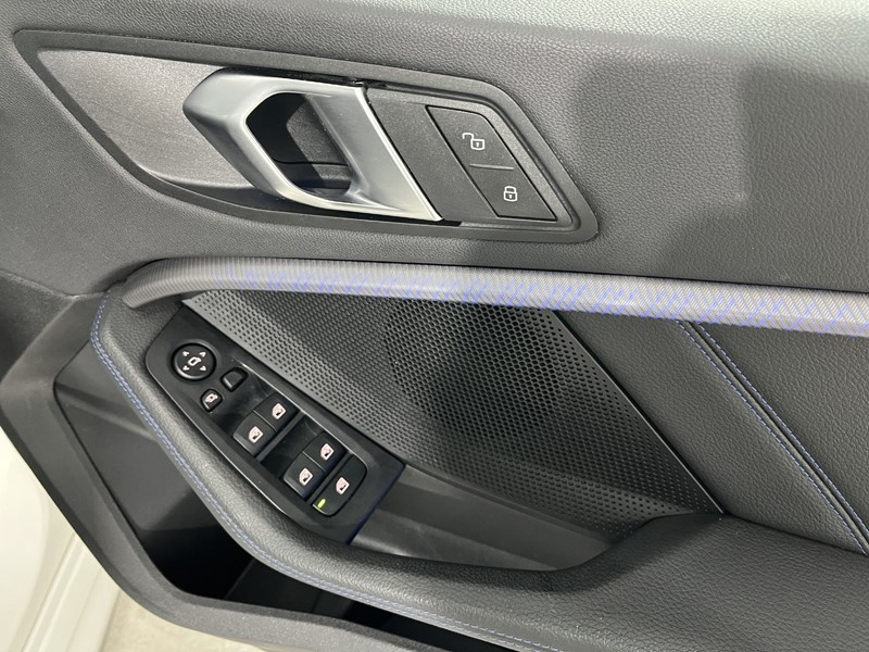 2023 (23) BMW 2 SERIES 218i [136] M Sport 4dr 5308069