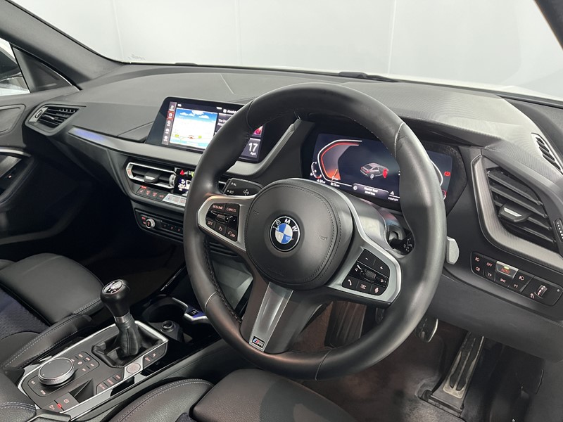 2023 (23) BMW 2 SERIES 218i [136] M Sport 4dr 5308055