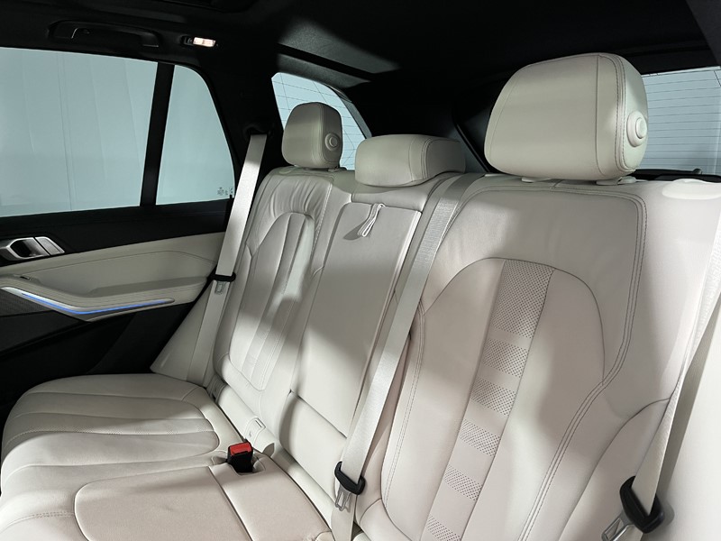 2022 (22) BMW X5 xDrive45e M Sport 5dr Auto 5326473