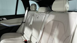 2022 (22) BMW X5 xDrive45e M Sport 5dr Auto 5326473