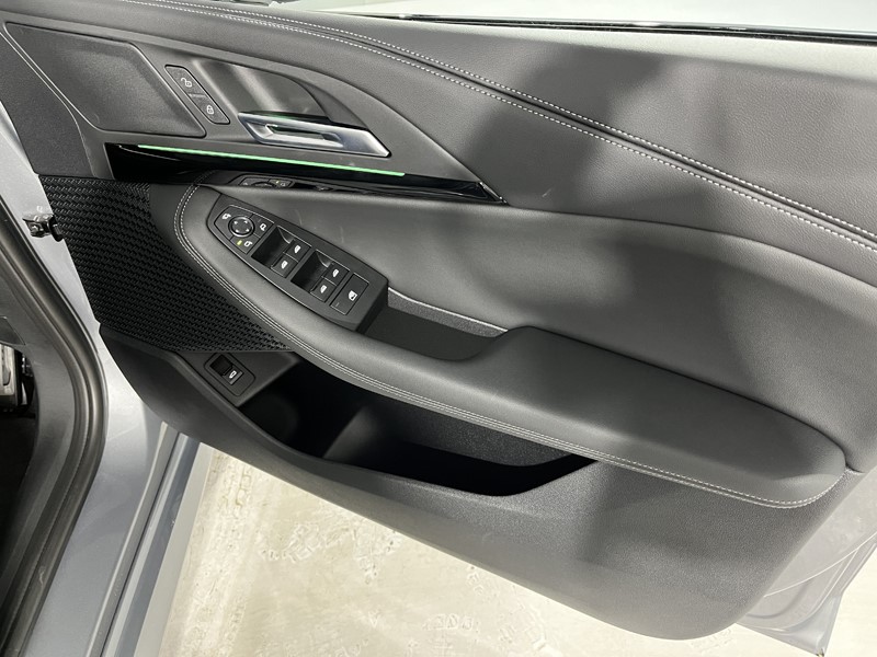 2025 (75) BMW 2 SERIES 220i MHT M Sport 5dr DCT 5333682