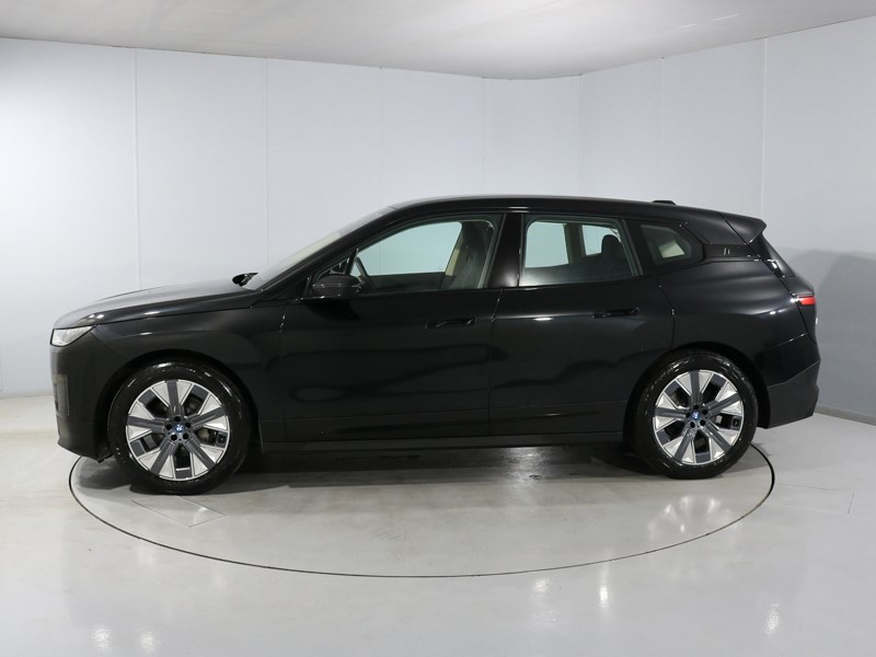 2023 (23) BMW iX 240kW xDrive40 Sport 76.6kWh 5dr Auto 5434517
