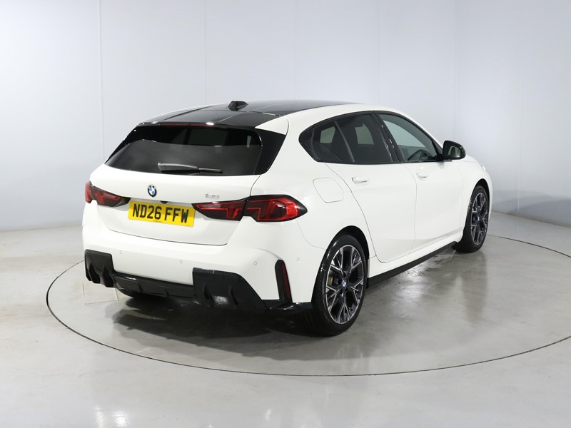 2026 (26) BMW 1 SERIES 120 Sport 5dr Step Auto 5746248