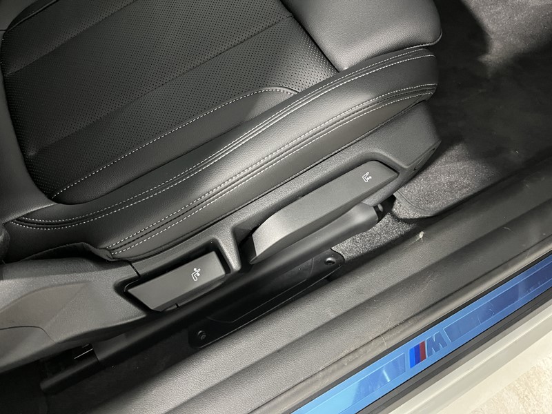 2026 (26) BMW 2 SERIES 220i M Sport 2dr Step Auto 5747534