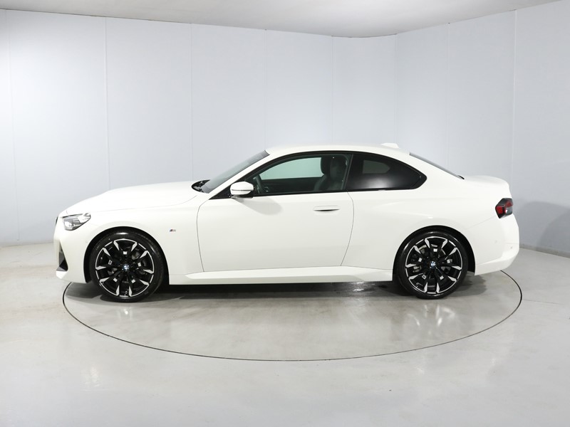 2026 (26) BMW 2 SERIES 220i M Sport 2dr Step Auto 5747560