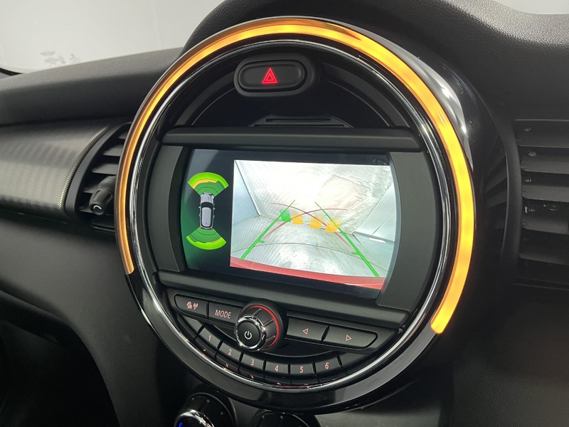 2020 (70) MINI HATCHBACK 1.5 Cooper Exclusive II 3dr Auto 5290028