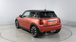 2020 (70) MINI HATCHBACK 1.5 Cooper Exclusive II 3dr Auto 5299521
