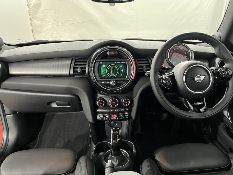 2020 (70) MINI HATCHBACK 1.5 Cooper Exclusive II 3dr Auto 5290013