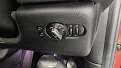 2020 (70) MINI HATCHBACK 1.5 Cooper Exclusive II 3dr Auto 5299542