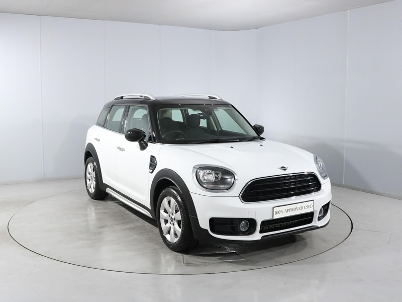 2019 (69) MINI COUNTRYMAN 1.5 Cooper Classic 5dr