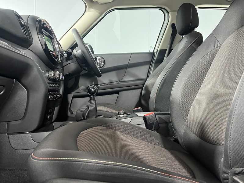2019 (69) MINI COUNTRYMAN 1.5 Cooper Classic 5dr 5331655