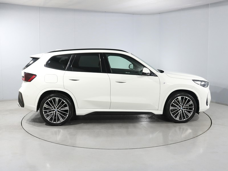 2023 (23) BMW X1 xDrive 23i MHT M Sport 5dr Step Auto 5343056
