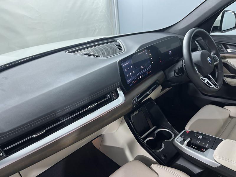 2023 (23) BMW X1 xDrive 23i MHT M Sport 5dr Step Auto 5343060