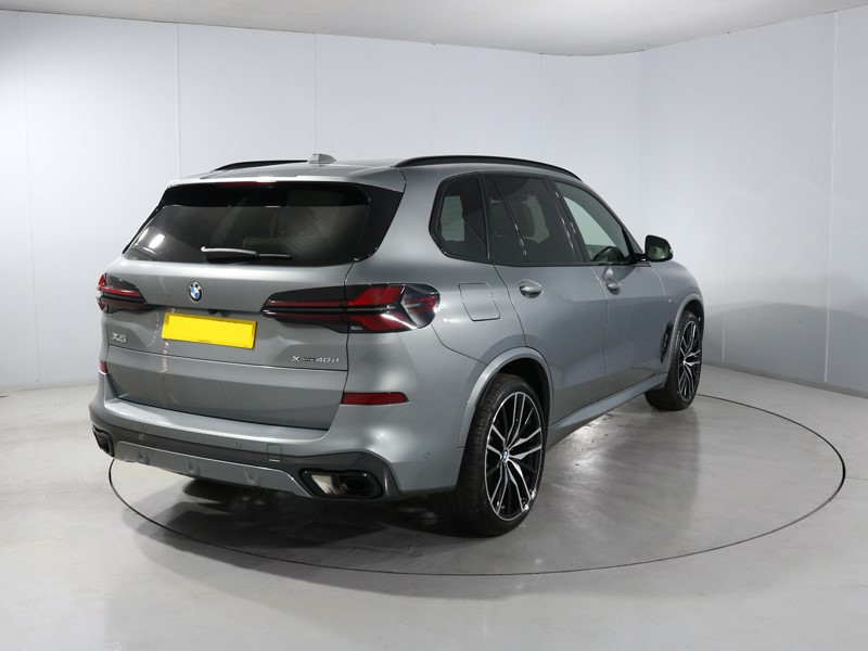 2024 (74) BMW X5 xDrive40d MHT M Sport 5dr Auto 5336032