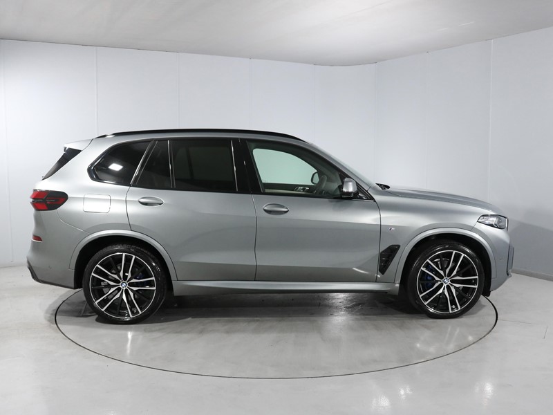 2024 (74) BMW X5 xDrive40d MHT M Sport 5dr Auto 5335981