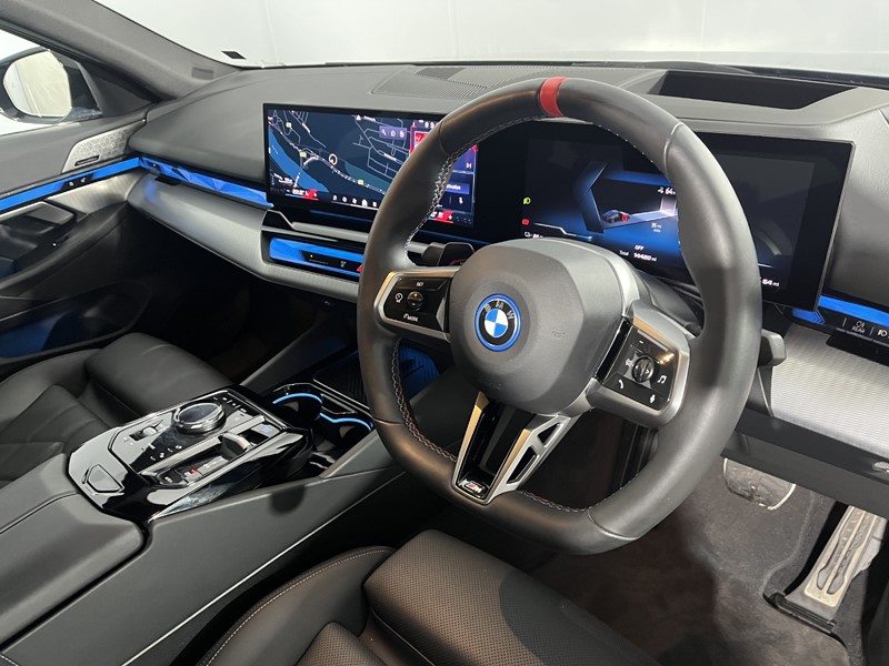 2024 (24) BMW I5 442kW M60 xDrive 84kWh 4dr Auto 5343105