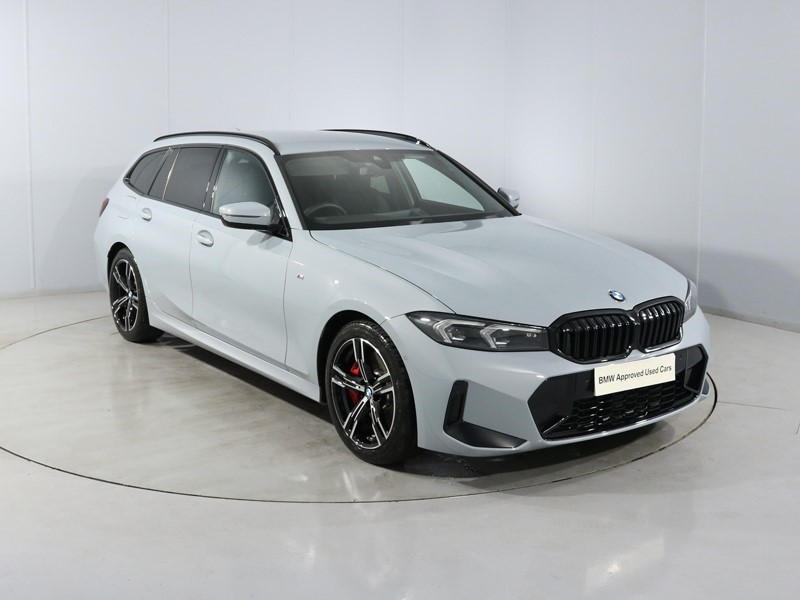 2025 (75) BMW 3 SERIES 320i M Sport 5dr Step Auto