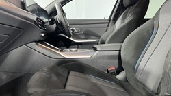 2025 (75) BMW 3 SERIES 320i M Sport 5dr Step Auto 5348290
