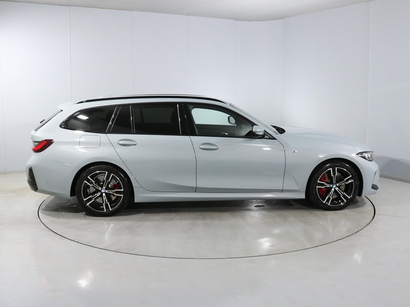 2025 (75) BMW 3 SERIES 320i M Sport 5dr Step Auto 5348258