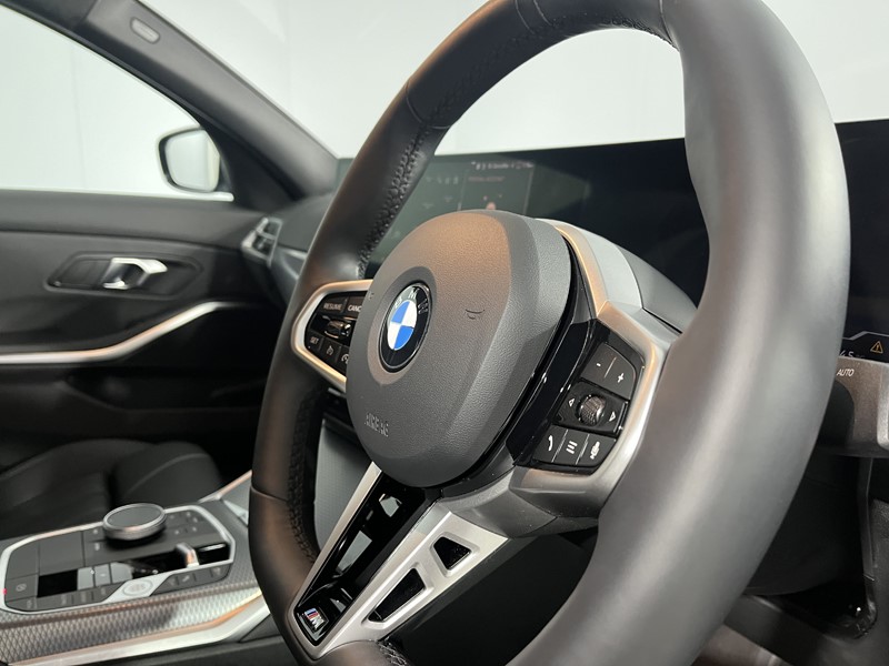 2024 (74) BMW 3 SERIES 320i M Sport 4dr Step Auto 5343172
