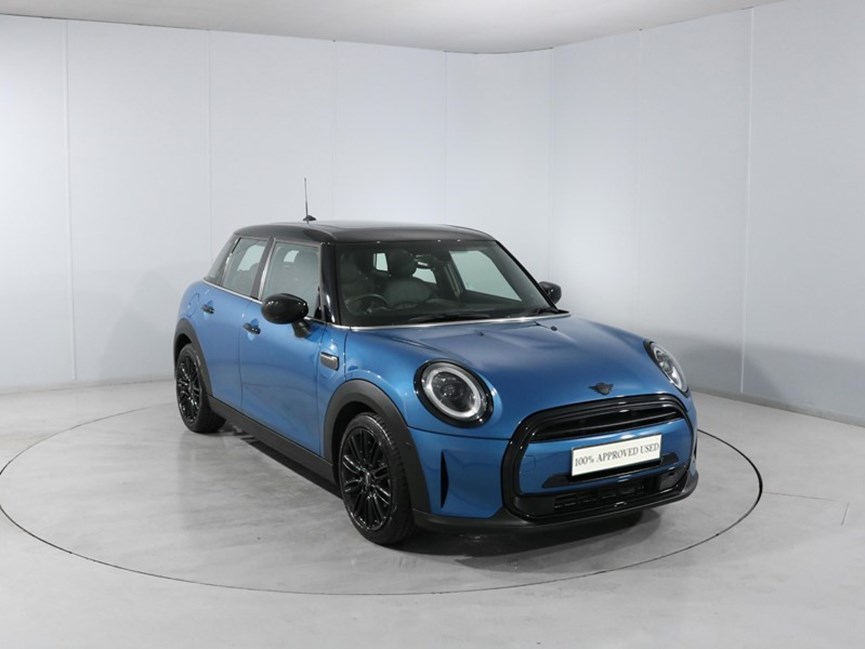 2022 (22) MINI HATCHBACK 1.5 Cooper Exclusive 5dr Auto