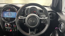 2022 (22) MINI HATCHBACK 1.5 Cooper Exclusive 5dr Auto 5315134