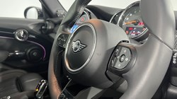 2022 (22) MINI HATCHBACK 1.5 Cooper Exclusive 5dr Auto 5315153