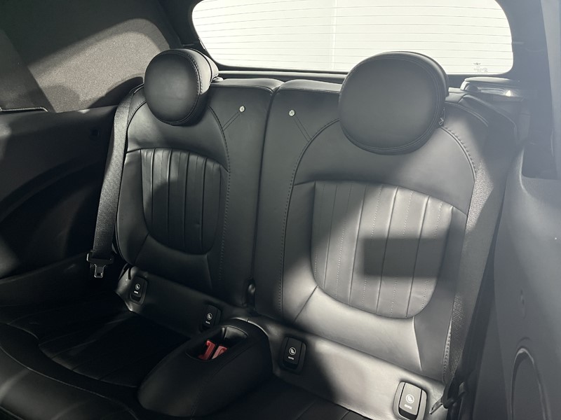 2023 (23) MINI CONVERTIBLE 1.5 Cooper Exclusive Premium 2dr Auto 5348094