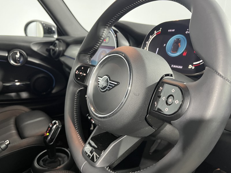 2023 (23) MINI CONVERTIBLE 1.5 Cooper Exclusive Premium 2dr Auto 5348103