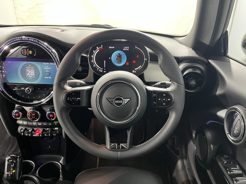 2023 (23) MINI CONVERTIBLE 1.5 Cooper Exclusive Premium 2dr Auto 5348087