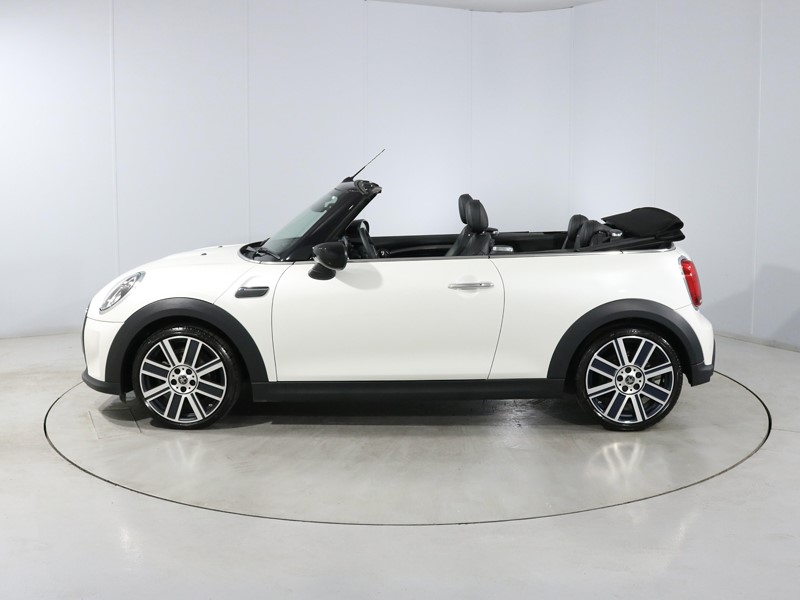 2023 (23) MINI CONVERTIBLE 1.5 Cooper Exclusive Premium 2dr Auto 5348126
