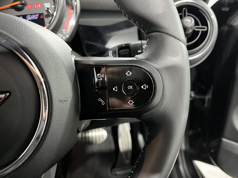 2022 (22) MINI HATCHBACK 1.5 Cooper Sport 3dr Auto 5348155