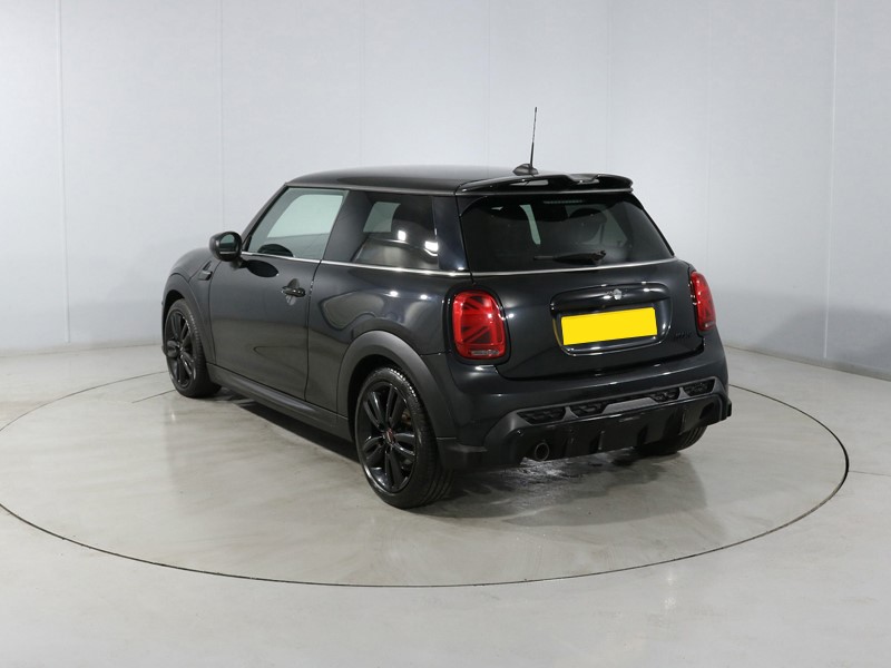 2022 (22) MINI HATCHBACK 1.5 Cooper Sport 3dr Auto 1