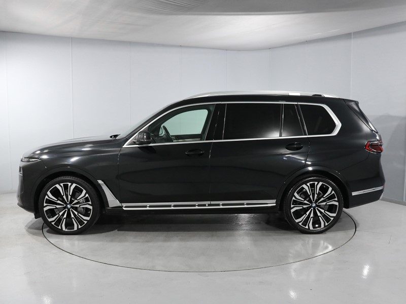 2023 (23) BMW X7 xDrive40d MHT Excellence 5dr Step Auto 5320706