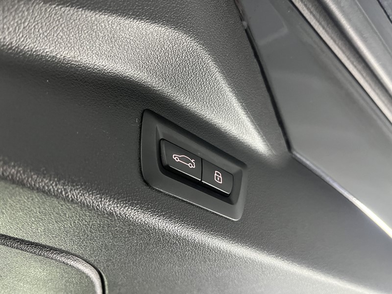 2023 (23) BMW X7 xDrive40d MHT Excellence 5dr Step Auto 5320703