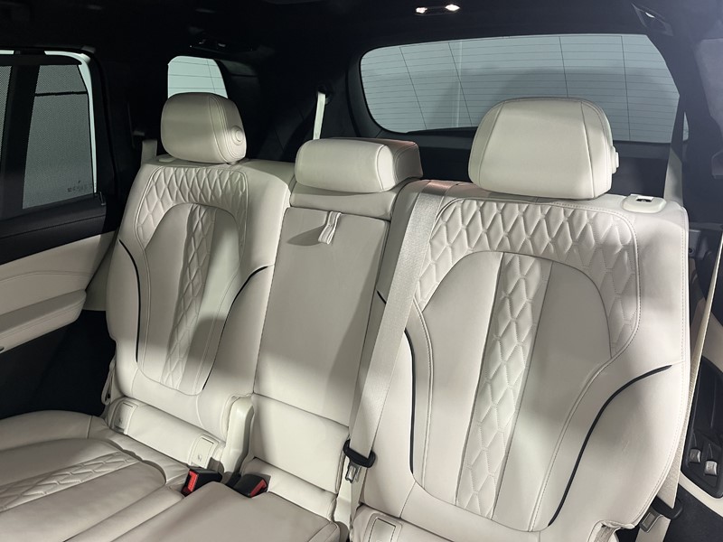 2023 (23) BMW X7 xDrive40d MHT Excellence 5dr Step Auto 5320660