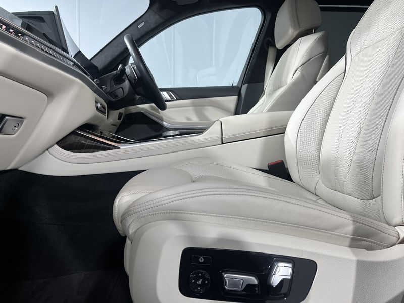 2023 (23) BMW X7 xDrive40d MHT Excellence 5dr Step Auto 5320687