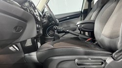 2023 (73) MINI HATCHBACK 1.5 Cooper Classic Premium 5dr 5362350