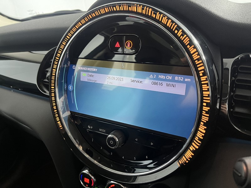 2023 (73) MINI HATCHBACK 1.5 Cooper Classic Premium 5dr 5362345